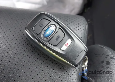 2020 Subaru Ascent Limited z USA, uszkodzony, nr VIN 4S4WMAPD3L3453122